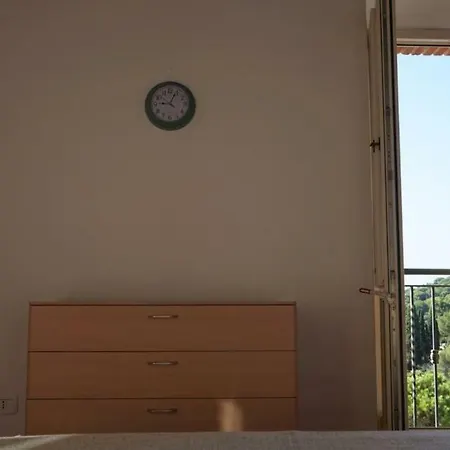 Bilocale A Vista Mare